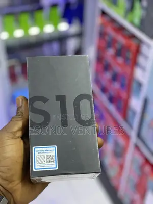 New Samsung Galaxy S10 128 GB Black