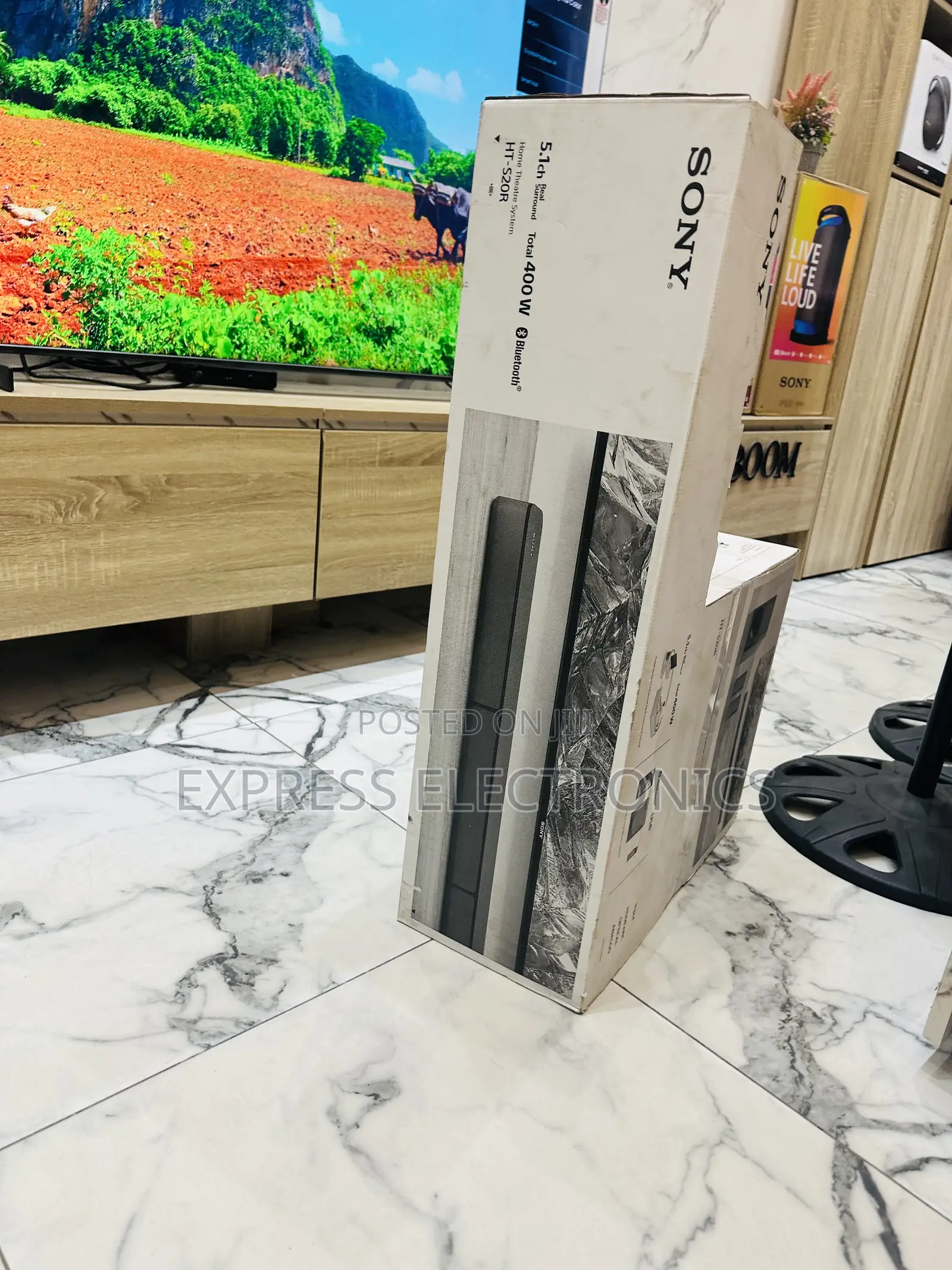 Sleek Durable Sound System HT-S2OR LG