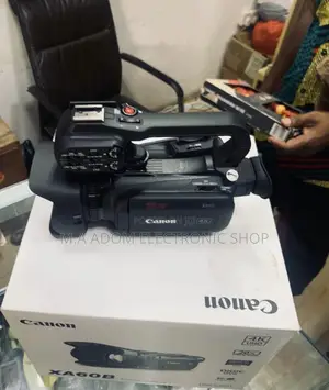 Original Canon XA60 Professional UHD Camcorder(Black)