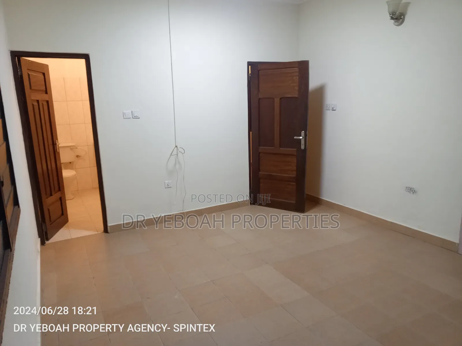 3bdrm House in Spintex:- 3 Bedrooms for rent