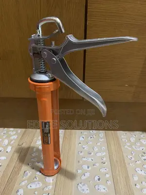 Silicone Gun