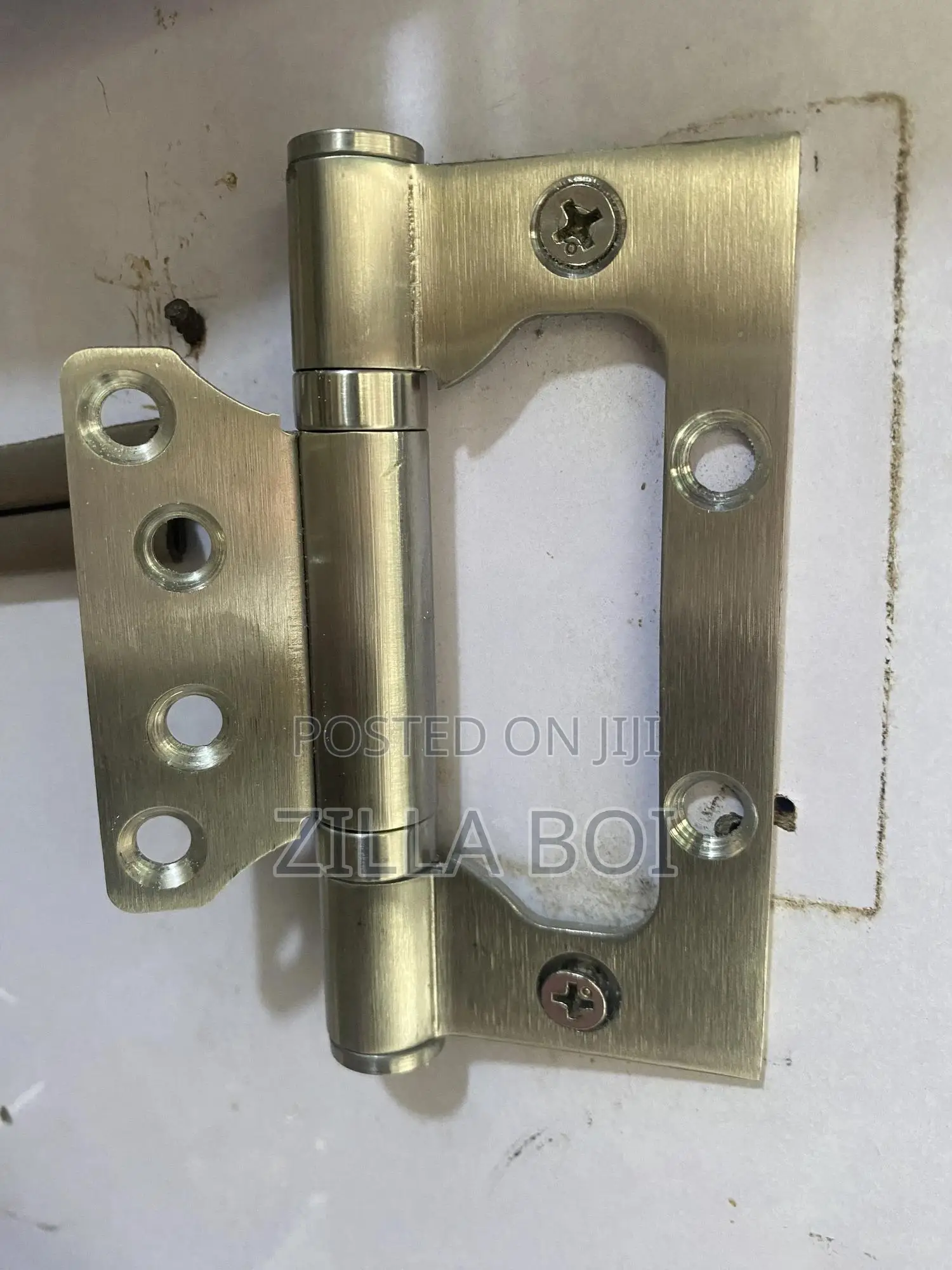 Butterfly Hinges