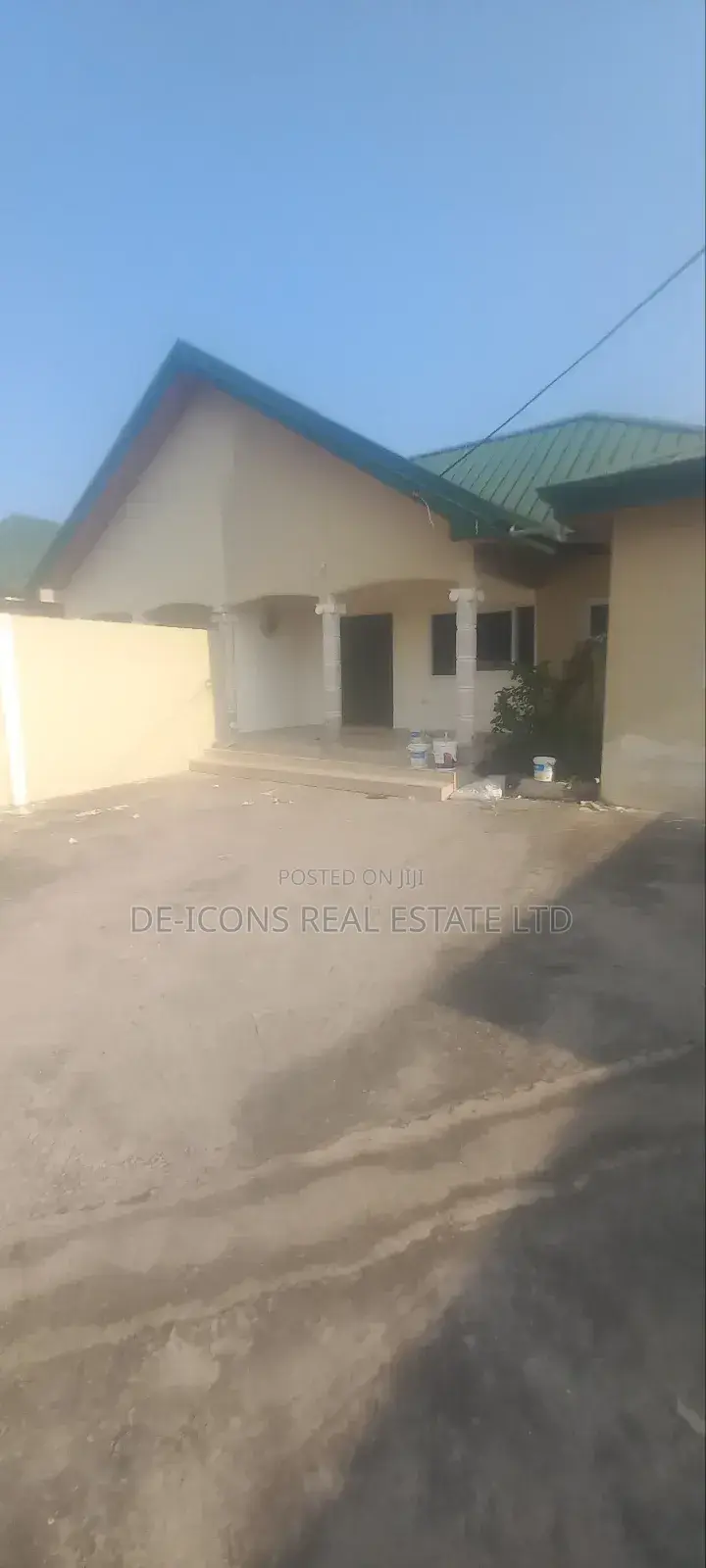 2bdrm Bungalow in De-Icons Real Estate, Awutu Senya East Municipal