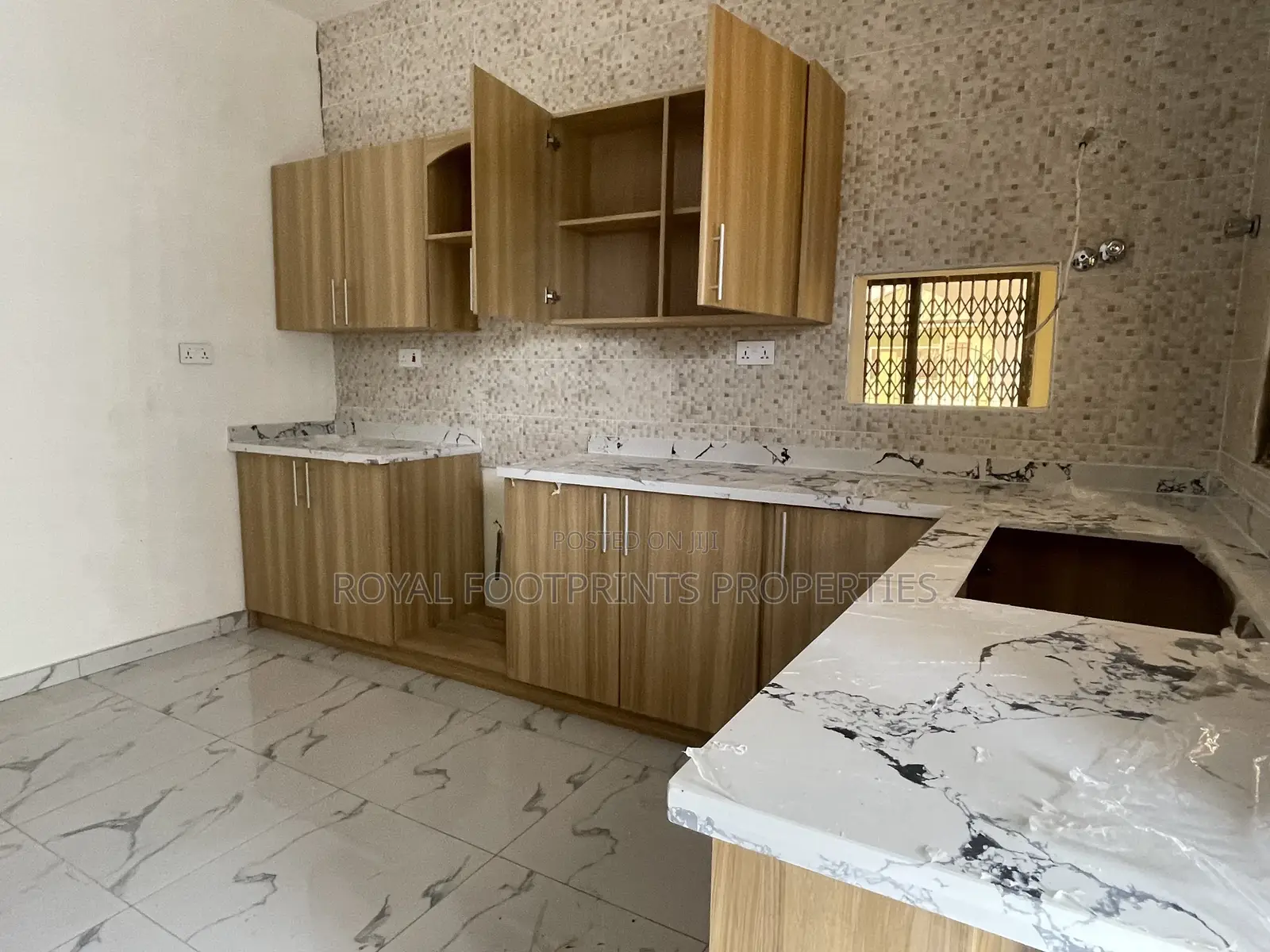 3bdrm House in Royal Footprints, Ashaley Botwe for sale