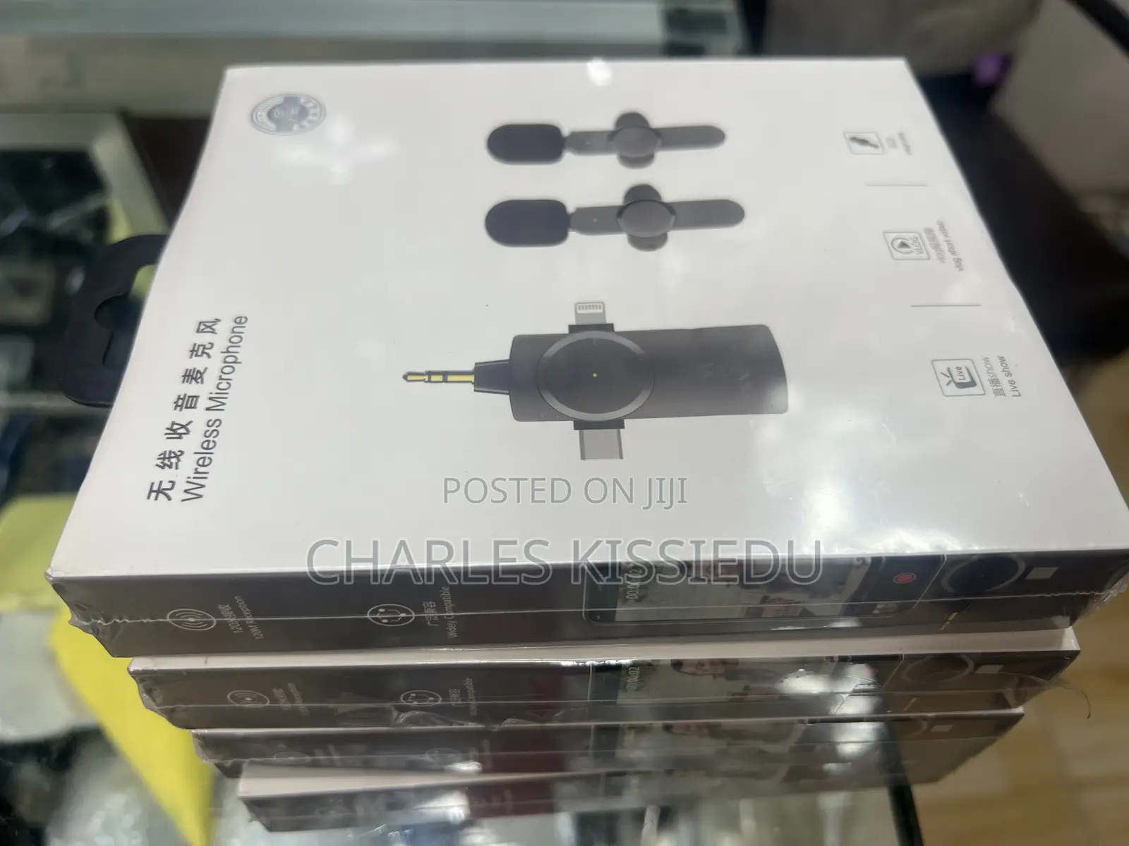 Lapel Mic Phone Camera