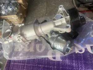 Mercedes Benz C300 2015-2019 W205 Engine Water Pump