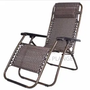 Foldable Garden / Balcony Chair . Lounge Chair