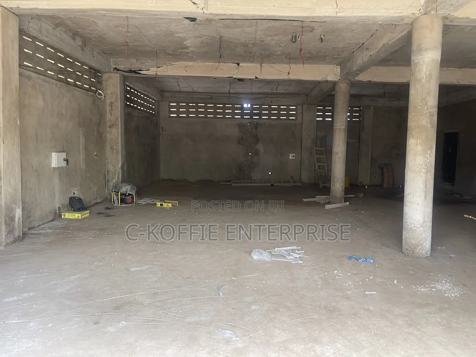 300 SQM Warehouse at Achimota for Rent