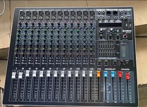 Yamaha SMX-12 12-Channel Raw Mixer Console