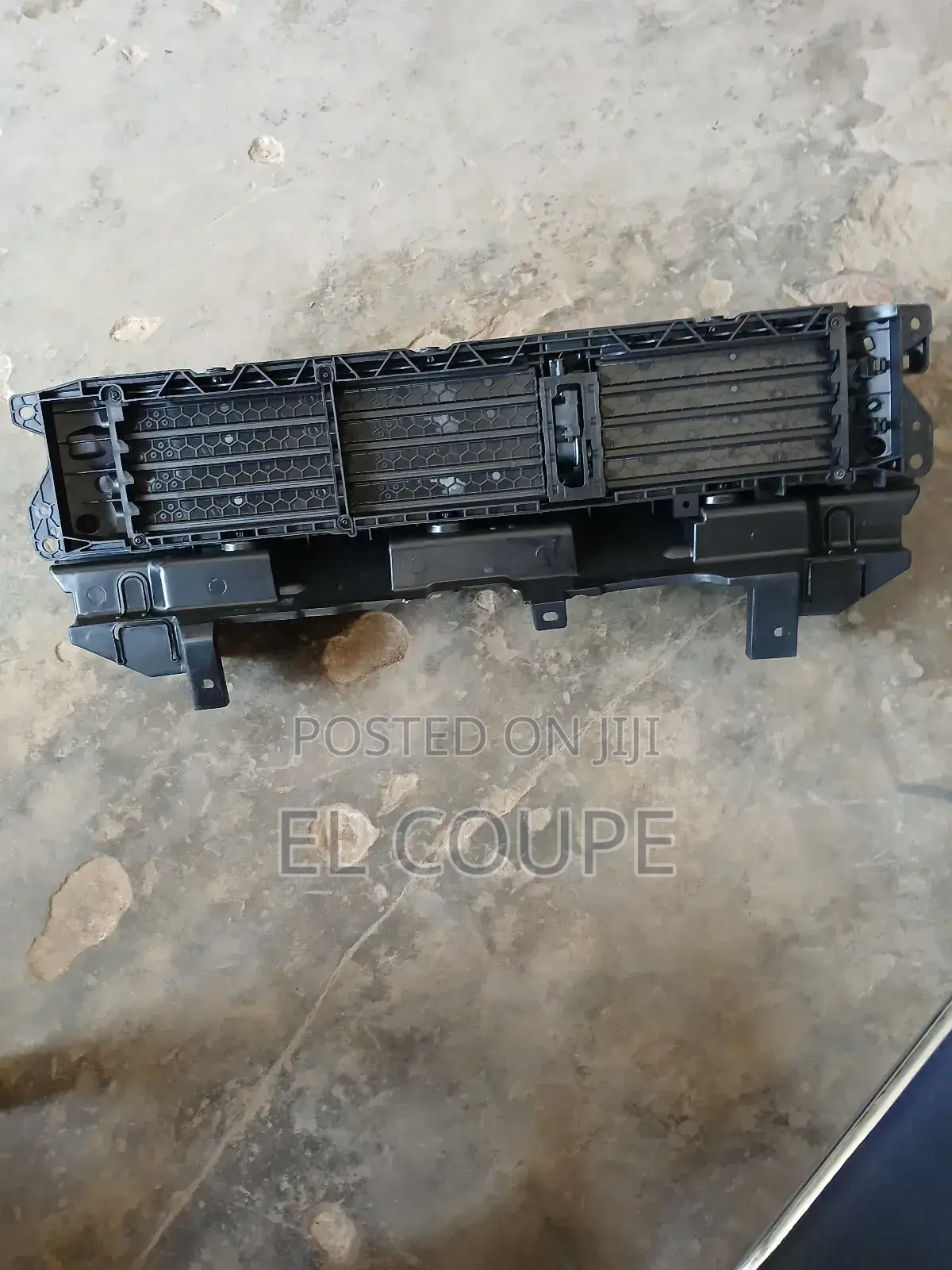 Honda Cr-v Shutter Grille 2017, 2018, 2019,2020