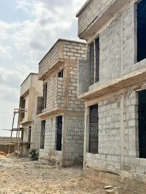 3bdrm Townhouse/Terrace in Fruit Cottage Homes, Amasaman for sale