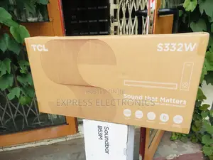 Brand New Sleek Soundbar With S322 TCL With Woofer