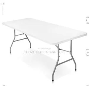 6 Setter Foldable Table