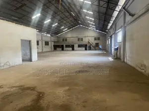 1300 SQM Warehouse + 6 Offices at Graphics Road