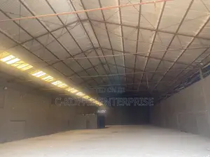 1200 SQM Warehouse at North Kaneshie for Rent