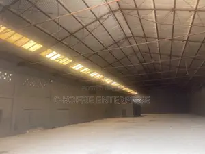 1200 SQM Warehouse at North Kaneshie for Rent