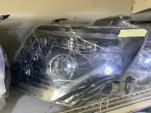 Mitsubishi Pajero Headlamp