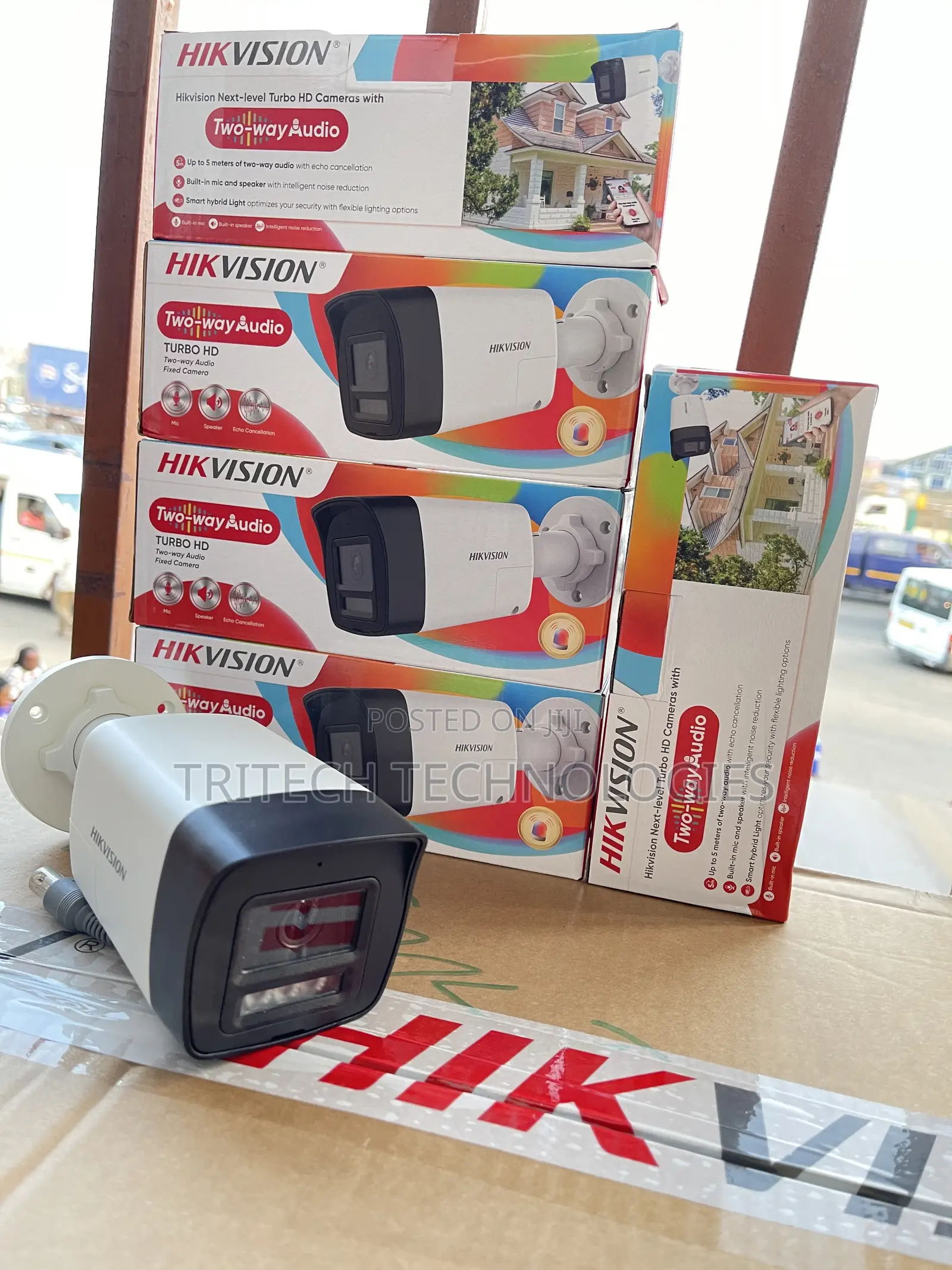 Hikvision Colorvu 2mp Two Way Audio Siren Outdoor Camera