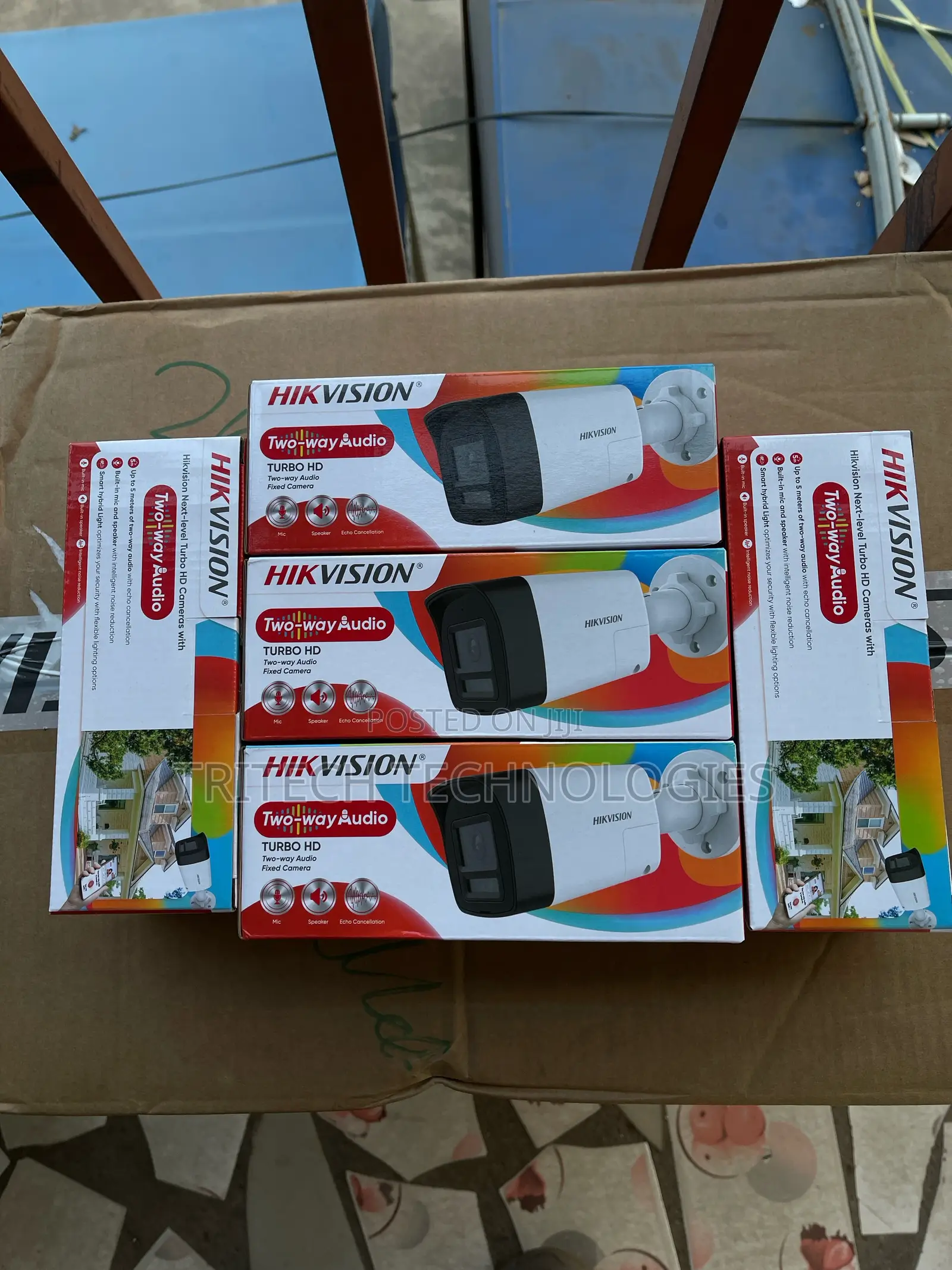 Hikvision Colorvu 2mp Two Way Audio Siren Outdoor Camera