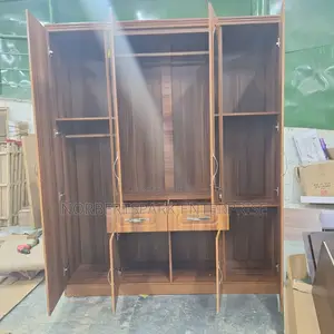 Wardrobe (Four Doors)