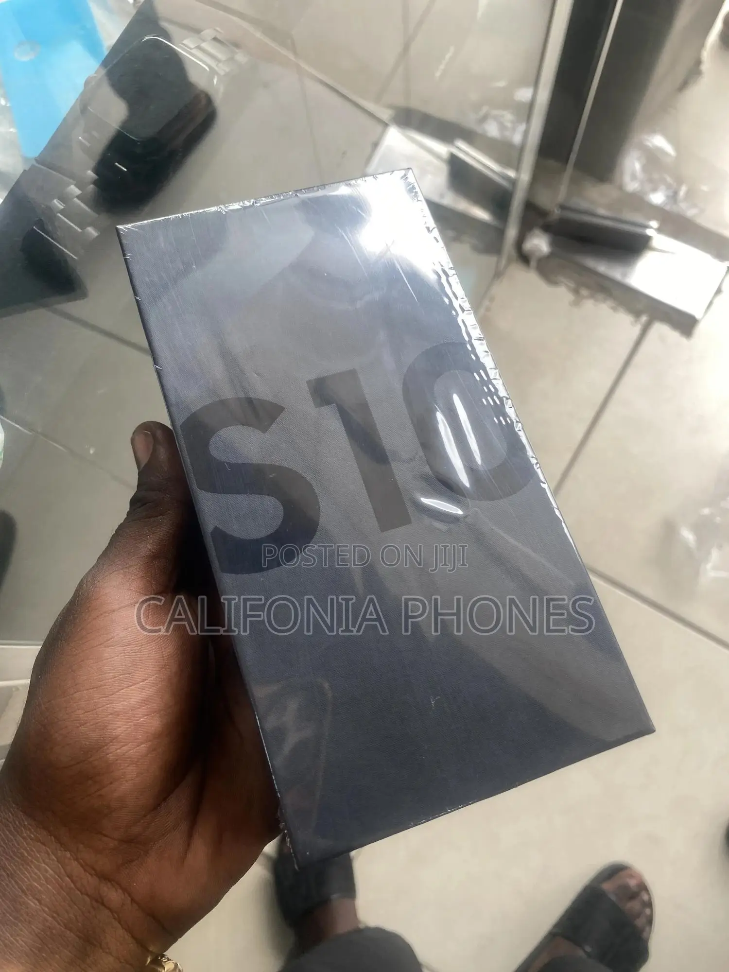 New Samsung Galaxy S10 5G 256 GB Black