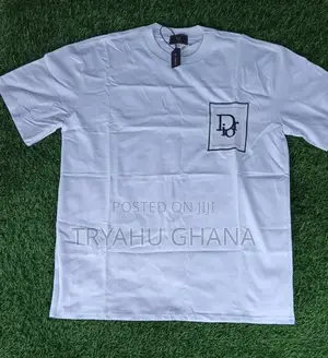 Luxurious White Dior Round-Neck Top for Sale at Tryahu