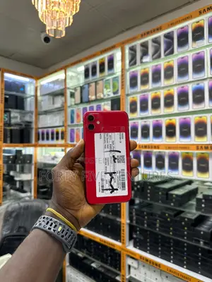 New Apple iPhone 11 64 GB Red