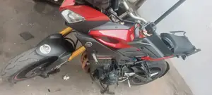 Yamaha 2014 Red