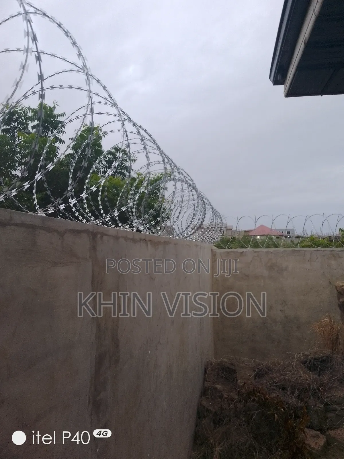 Razor Fence