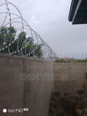 Razor Fence