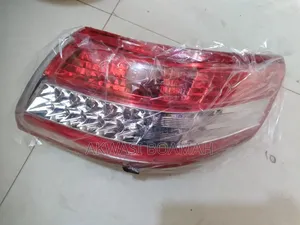 Toyota Camry Camry 2010/011 Taillight Pair