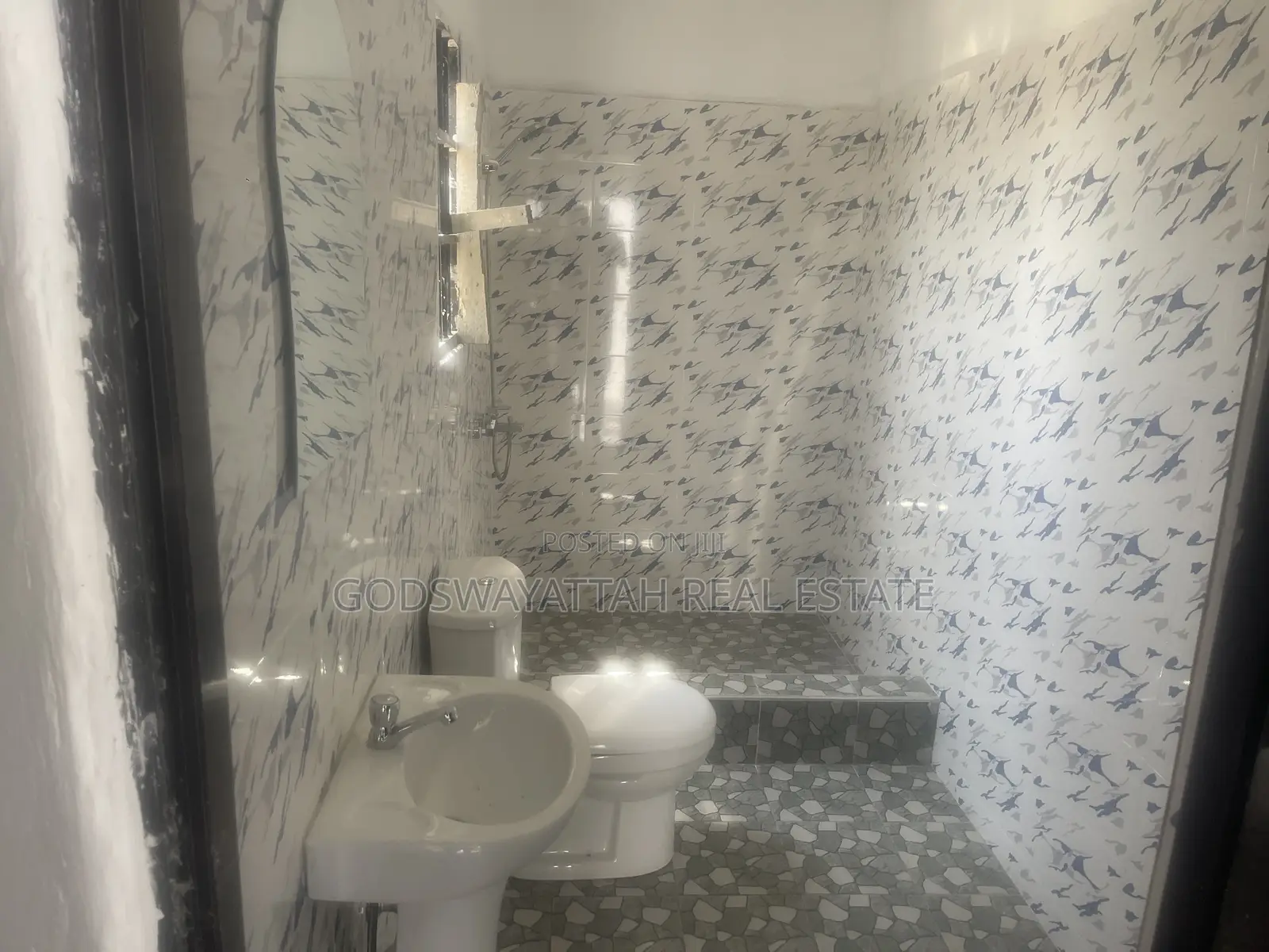 1bdrm Apartment in East Legon, Adjiriganor for rent