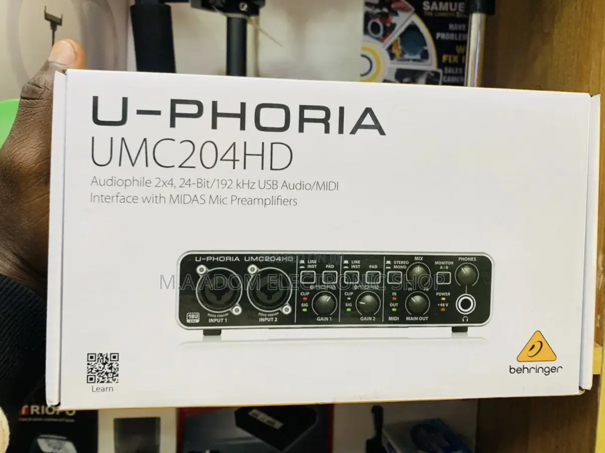 Original Behringer U-Phoria UMC204HD USB Audio Interface.