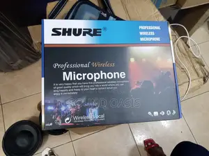 Shure V-3300 Dual Wireless Microphone