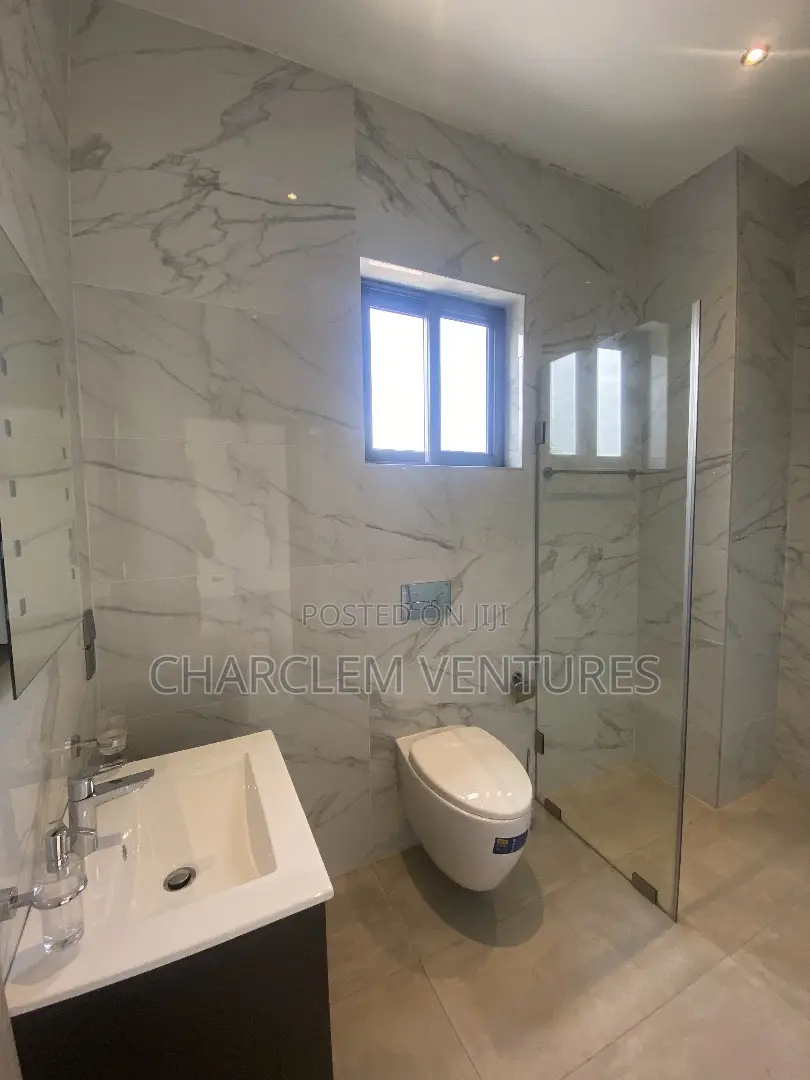 4bdrm Townhouse / Terrace in Charclem Ventures, Cantonments for rent