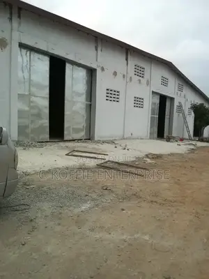 700sqm Warehouse at Tema-Valco for Rent
