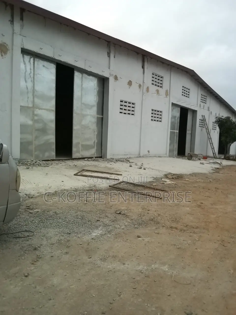 700sqm Warehouse at Tema-Valco for Rent