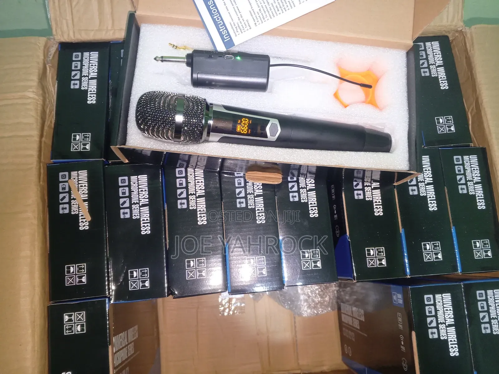 Personal Chargeable UHF Cordless Mic