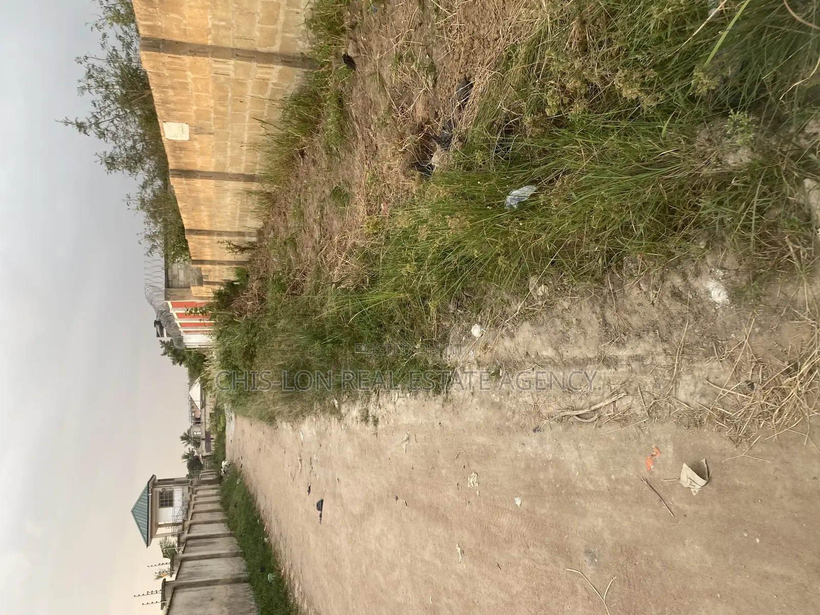 Genuine Three Plots of Land for Sale by the Road Side.