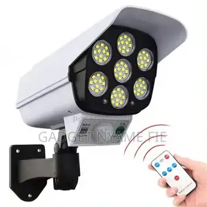 Outdoor Solar Lamp With Remote Control / Fake Camera