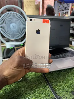 Apple iPhone 6s Plus 16 GB Rose Gold