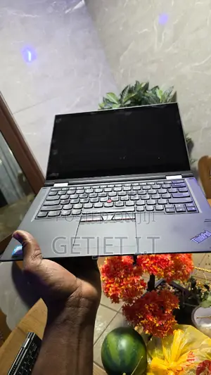 Laptop Lenovo ThinkPad Yoga 8GB Intel Core I5 SSD 256GB