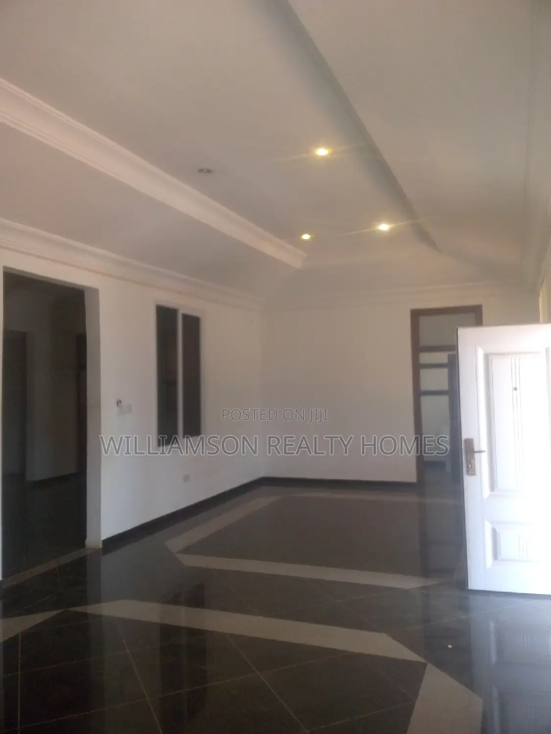 3bdrm House in Baatsonaa Total Area, Spintex for rent