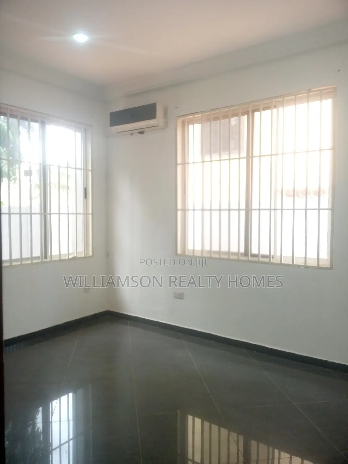 3bdrm House in Baatsonaa Total Area, Spintex for rent