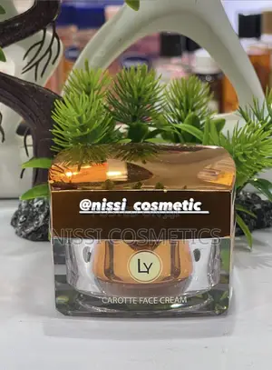 Ly Lightning Cream