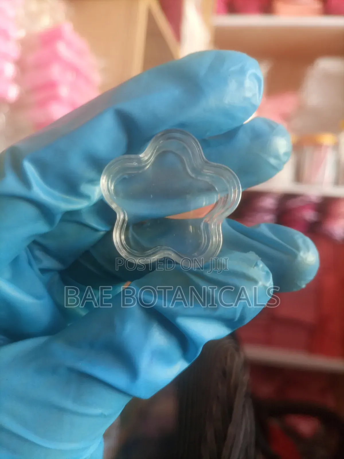Flower Shaped Lip Balm Jar (5 Grams)