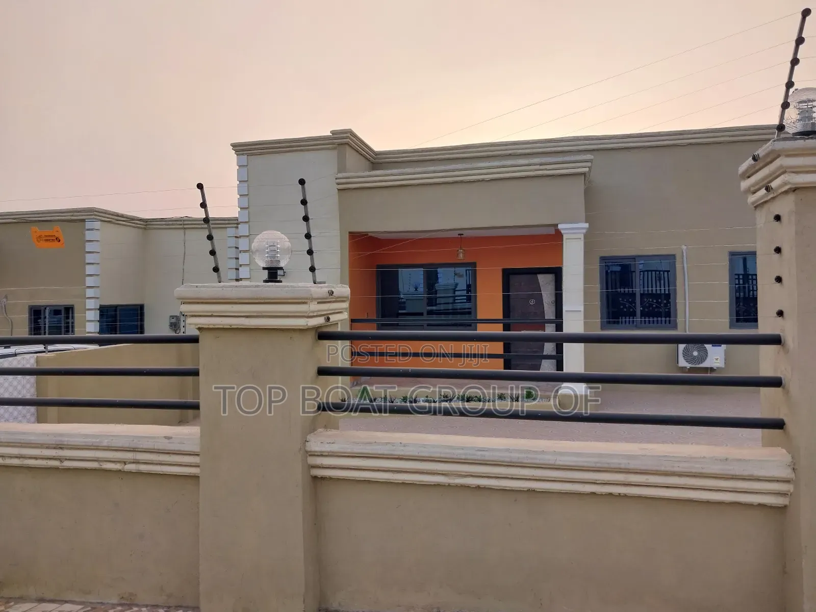 Furnished 4bdrm House in Kronum Top Boat, Kumasi Metropolitan for sale