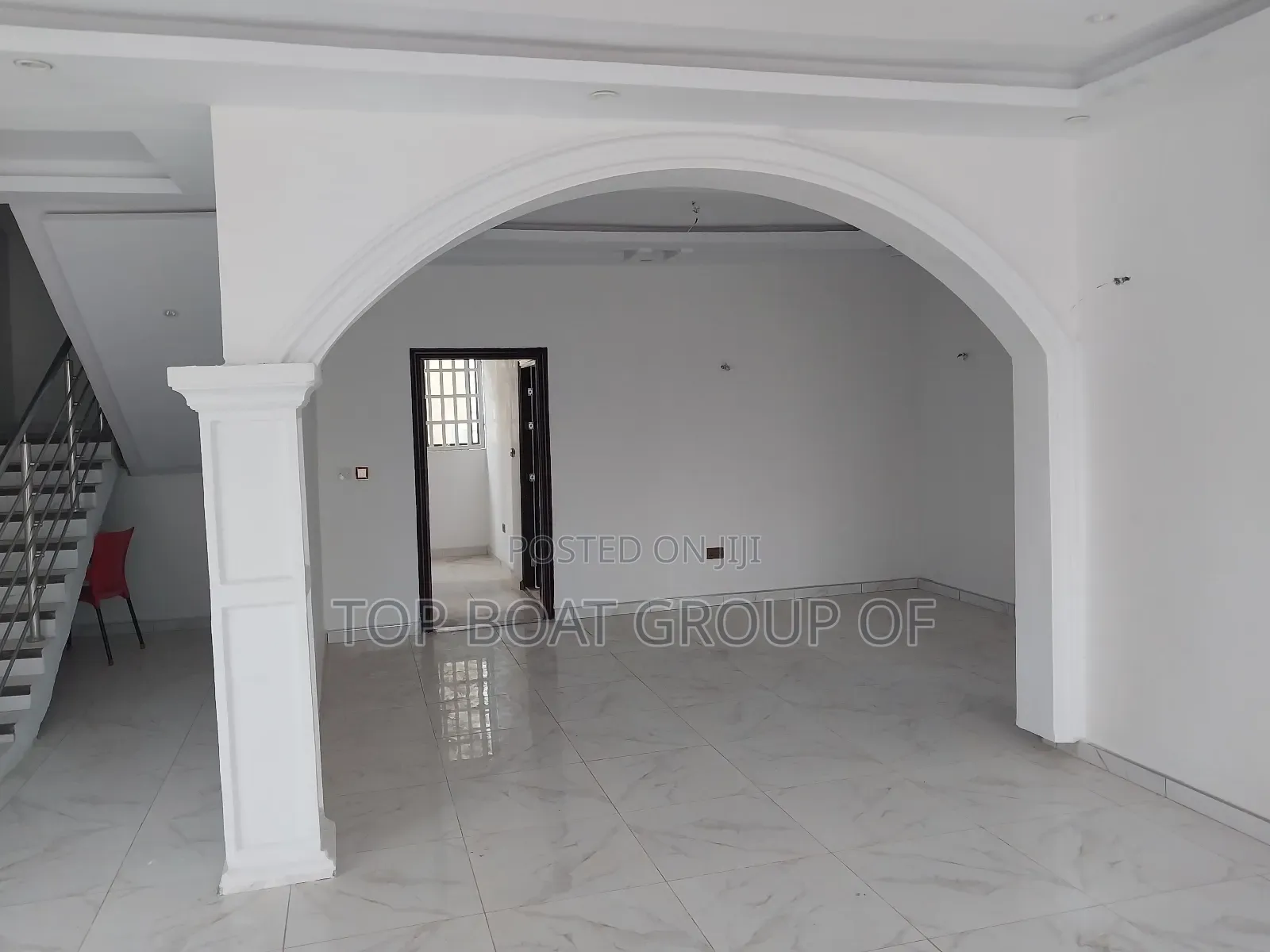 Furnished 5bdrm House in Kronum Top Boat, Kumasi Metropolitan for sale