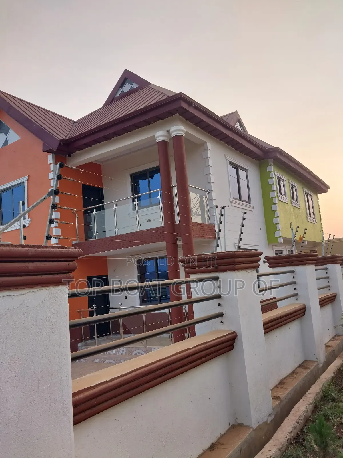 Furnished 5bdrm House in Kronum Top Boat, Kumasi Metropolitan for sale