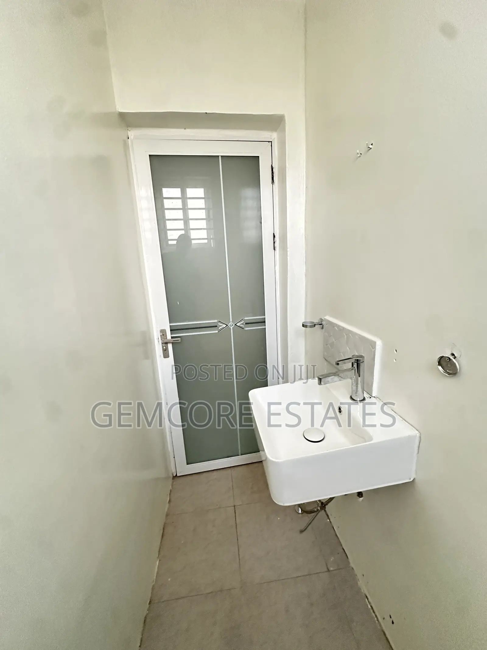 2bdrm Apartment in East Legon Hills, Ashaley Botwe for rent